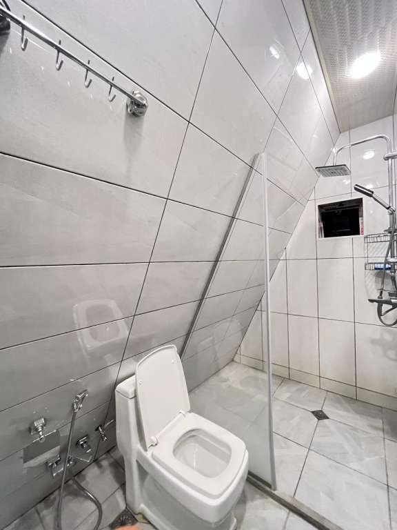 Qəbələ XW36+VX Nohurqishlaq, Azerbaijan günlük kirayə A-Frame 200 AZN-a 3 otaqlı Qəbələ XW36+VX Nohurqishlaq, Azerbaijan günlük kirayə A-Frame 200 AZN-a 3 otaqlı