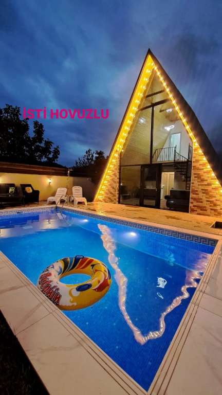 Qəbələ XW36+VX Nohurqishlaq, Azerbaijan günlük kirayə A-Frame 200 AZN-a 3 otaqlı Qəbələ XW36+VX Nohurqishlaq, Azerbaijan günlük kirayə A-Frame 200 AZN-a 3 otaqlı