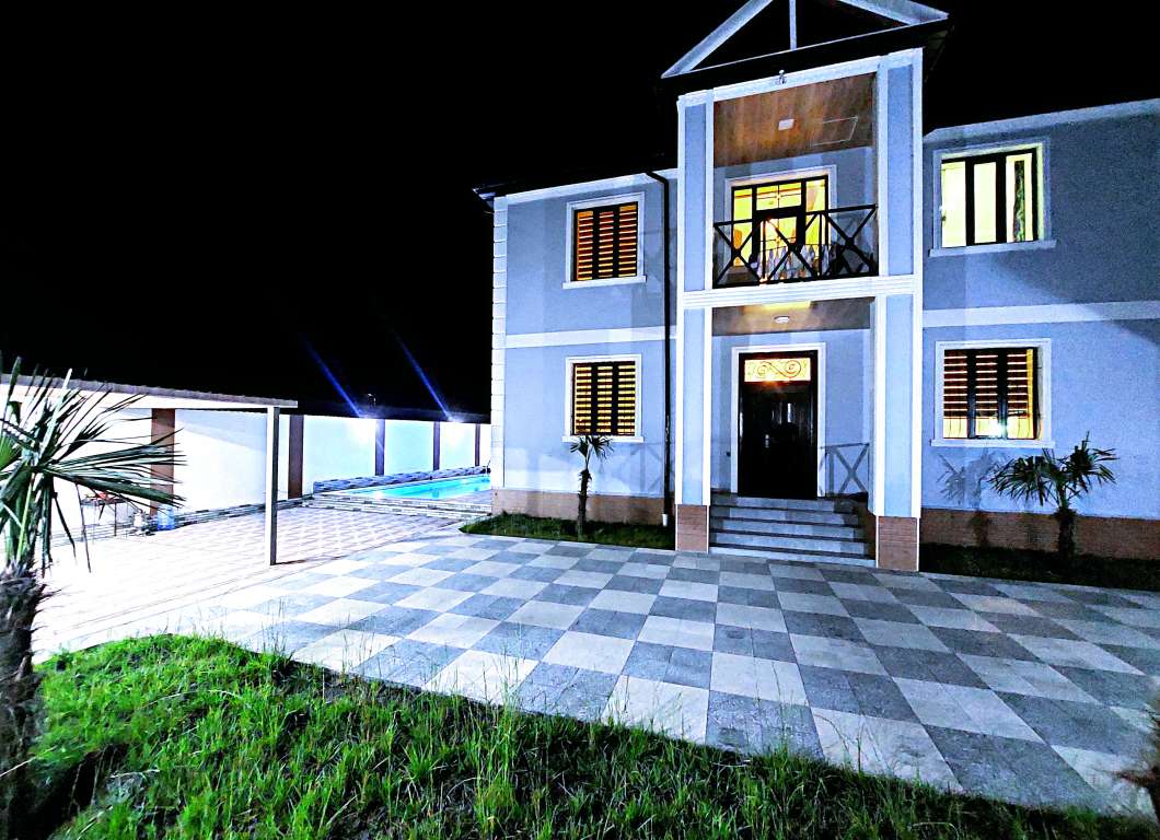 Qəbələ Qebele 28 may kucesi günlük kirayə Həyət evi / Villa 150 AZN-a 5 otaqlı Qəbələ Qebele 28 may kucesi günlük kirayə Həyət evi / Villa 150 AZN-a 5 otaqlı