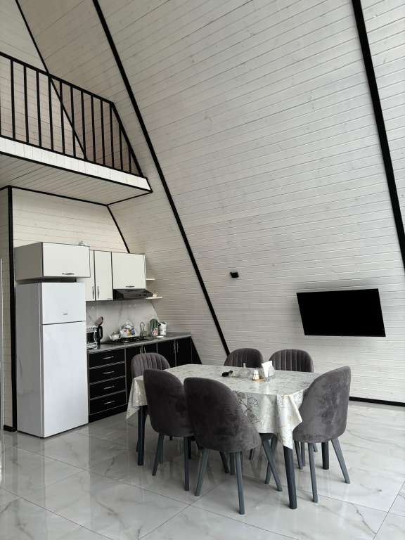 Qəbələ XW5C+RC Nohurqishlaq, Azerbaycan günlük kirayə A-Frame 150 AZN-a 4 otaqlı Qəbələ XW5C+RC Nohurqishlaq, Azerbaycan günlük kirayə A-Frame 150 AZN-a 4 otaqlı