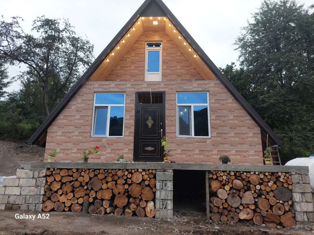 Tovuz PH75+F4 Çataq, Azərbaycan Azərbaycanda günlük kirayə A-Frame 120 AZN-a 3 otaqlı