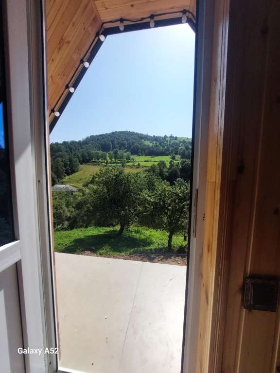 Tovuz PH75+F4 Çataq, Azərbaycan günlük kirayə A-Frame 120 AZN-a 3 otaqlı Tovuz PH75+F4 Çataq, Azərbaycan günlük kirayə A-Frame 120 AZN-a 3 otaqlı