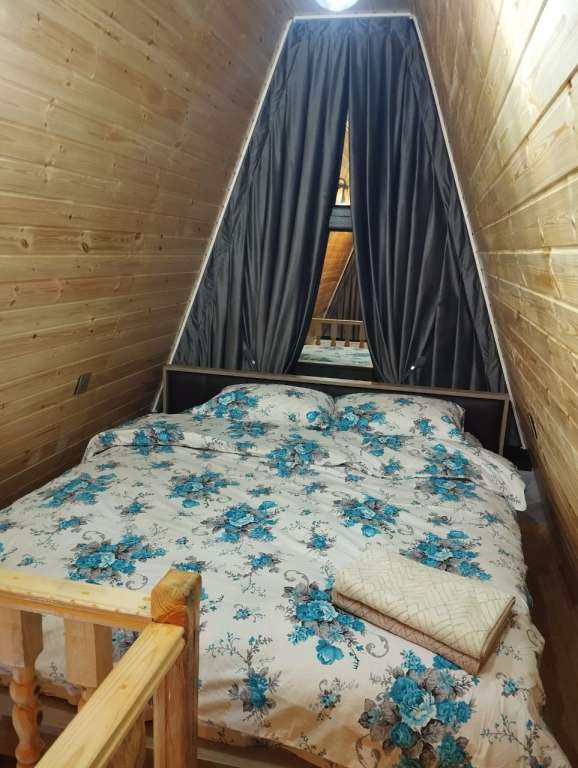 Qusar Qusar şahdaq yolu günlük kirayə A-Frame 120 AZN-a 1 otaqlı Qusar Qusar şahdaq yolu günlük kirayə A-Frame 120 AZN-a 1 otaqlı