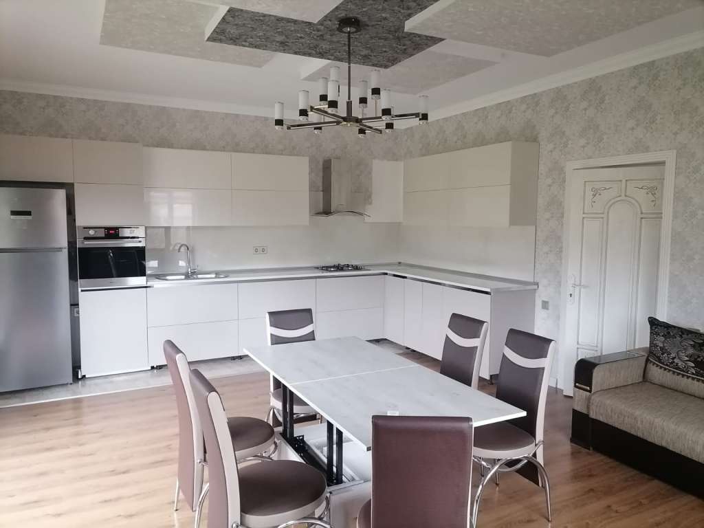 Quba Quba günlük kirayə Həyət evi / Villa 240 AZN-a 3 otaqlı Quba Quba günlük kirayə Həyət evi / Villa 240 AZN-a 3 otaqlı