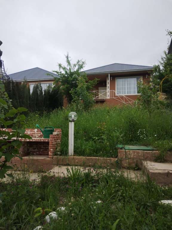 Quba Quba Azərbaycanda günlük kirayə Həyət evi / Villa 150 AZN-a 3 otaqlı