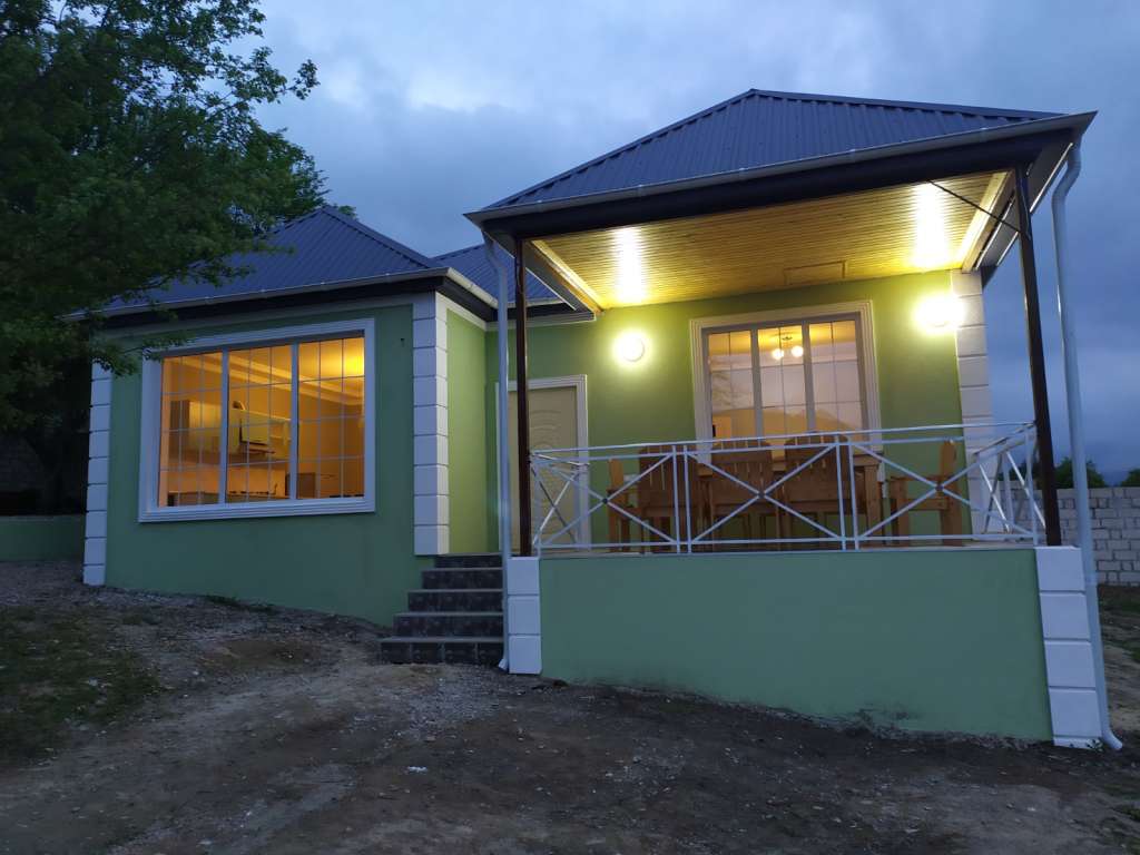 Quba Quba Azərbaycanda günlük kirayə Həyət evi / Villa 160 AZN-a 3 otaqlı