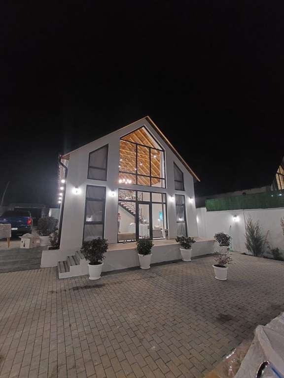 Quba Qələdüz, Azerbaijan Azərbaycanda günlük kirayə A-Frame 300 AZN-a 2 otaqlı