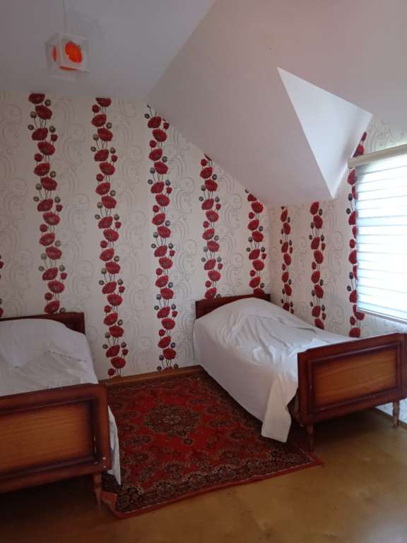 Quba İkinci Nügədi, Azerbaijan günlük kirayə Həyət evi / Villa 100 AZN-a 3 otaqlı Quba İkinci Nügədi, Azerbaijan günlük kirayə Həyət evi / Villa 100 AZN-a 3 otaqlı