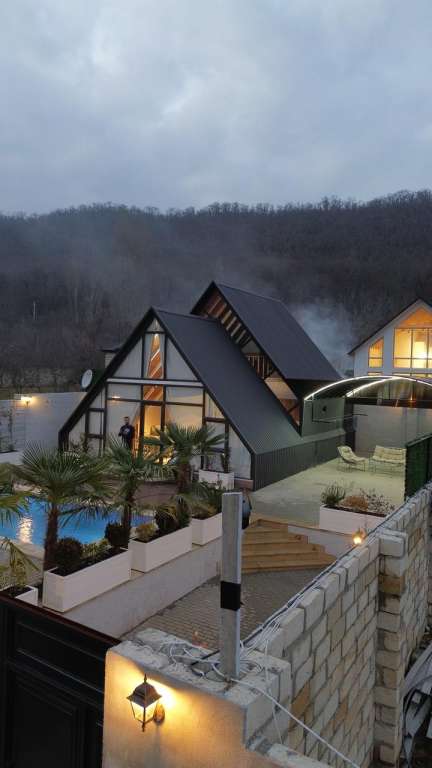 Quba Qələdüz, Azerbaijan Azərbaycanda günlük kirayə Həyət evi / Villa 300 AZN-a 3 otaqlı