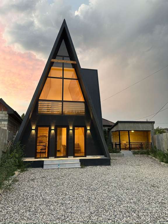 Qusar Qusar, Азербайджан Azərbaycanda günlük kirayə A-Frame 119 AZN-a 4 otaqlı