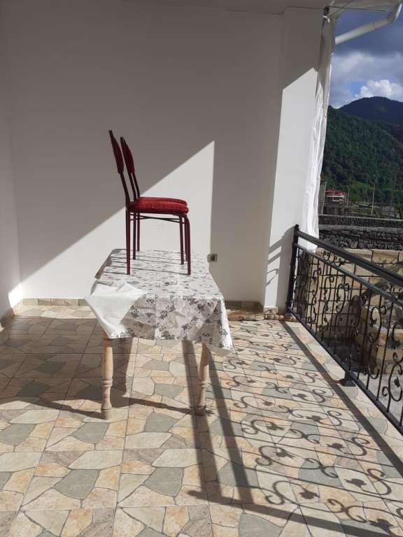 Qax Qax rayonu günlük kirayə Həyət evi / Villa 100 AZN-a 4 otaqlı Qax Qax rayonu günlük kirayə Həyət evi / Villa 100 AZN-a 4 otaqlı