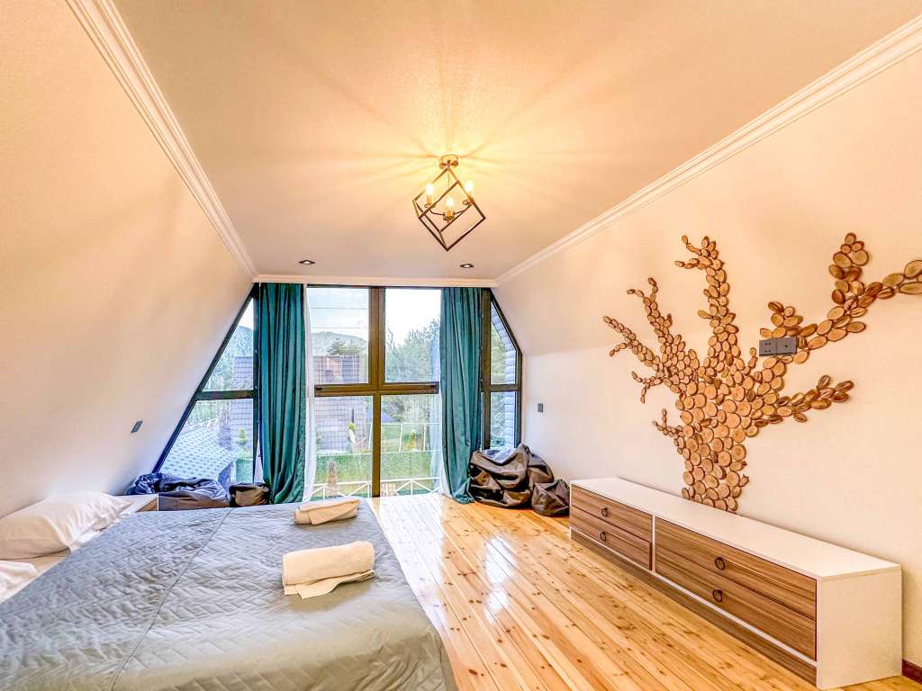 Lerik QGPG+FW Babagil, Azərbaycan günlük kirayə A-Frame 370 AZN-a 5 otaqlı