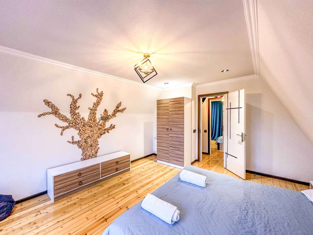 Lerik QGPG+FW Babagil, Azərbaycan günlük kirayə A-Frame 370 AZN-a 5 otaqlı