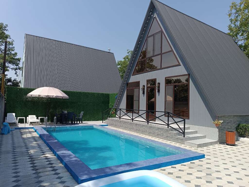 Qəbələ XP93+CM Yemişanlı, Azerbaycan Azərbaycanda günlük kirayə A-Frame 250 AZN-a 4 otaqlı