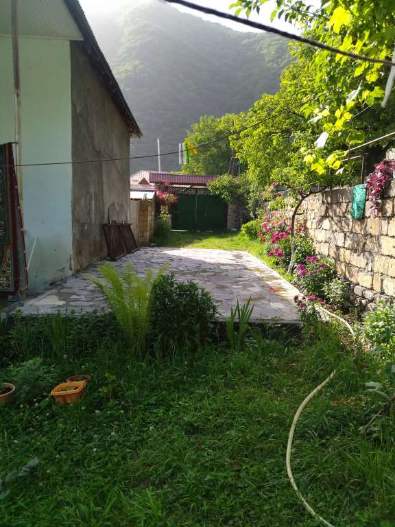 Qax Ağçay, Азербайджан günlük kirayə Həyət evi / Villa 80 AZN-a 3 otaqlı