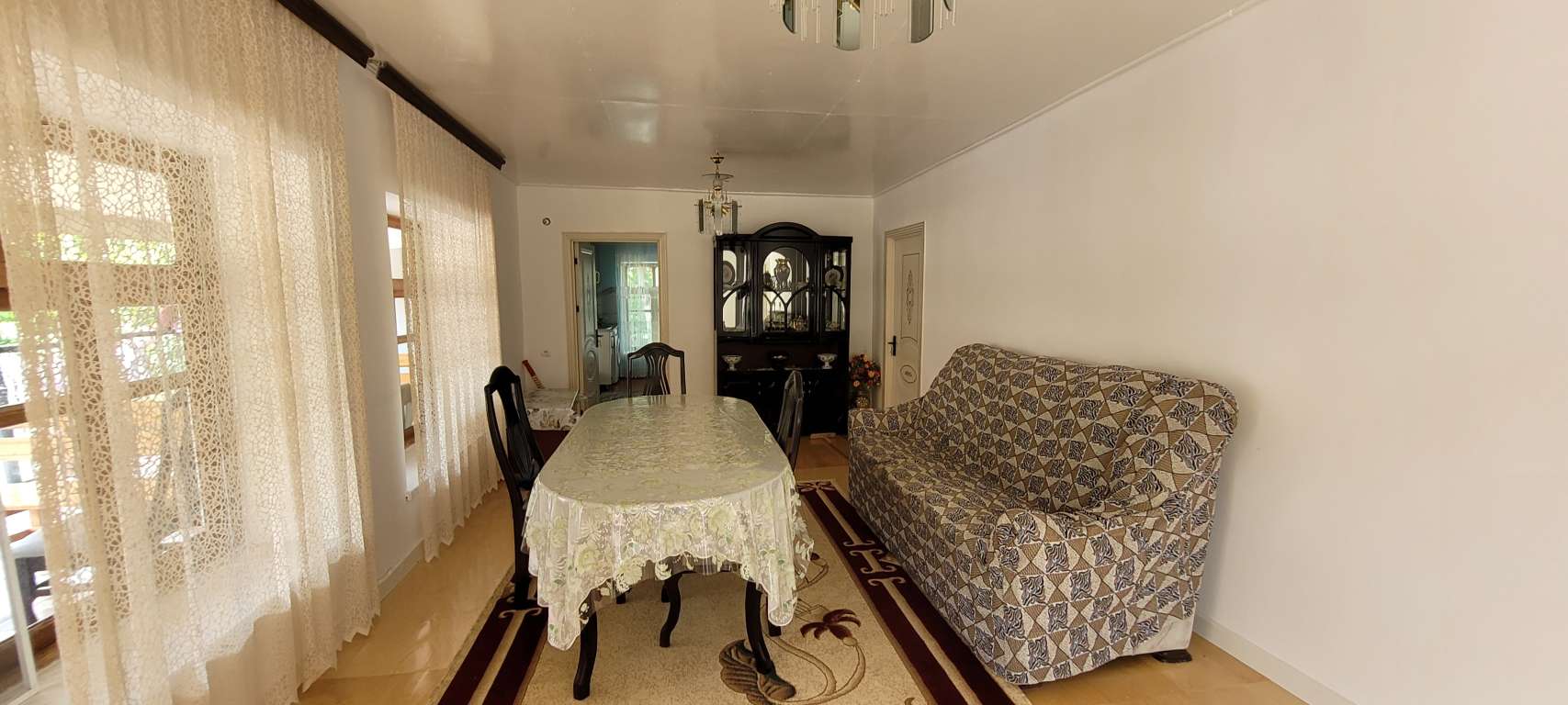 Lerik QGCC+6G Kornədi, Azerbaycan günlük kirayə Həyət evi / Villa 75 AZN-a 3 otaqlı