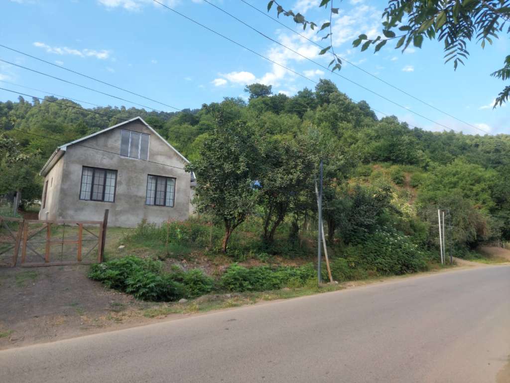 Lerik Hamarmeşə, Lerik, Azərbaycan Azərbaycanda günlük kirayə Həyət evi / Villa 90 AZN-a 3 otaqlı