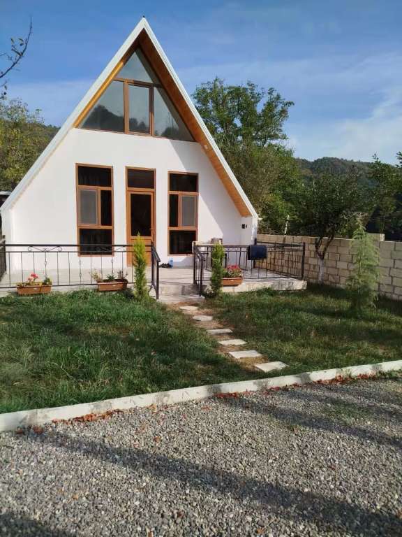 Qusar Xuray, Qusar, Azerbaycan Azərbaycanda günlük kirayə A-Frame 150 AZN-a 2 otaqlı