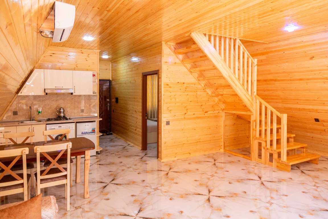 Lerik QGMF+J3, Babagil, Azərbaycan günlük kirayə A-Frame 250 AZN-a 4 otaqlı
