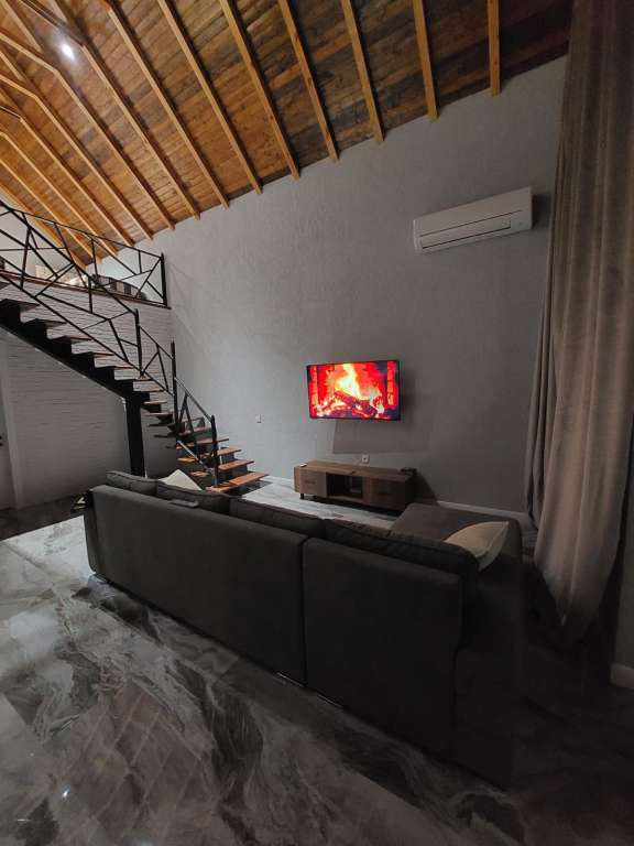 Quba 5739+7V Əlik, Азербайджан günlük kirayə Həyət evi / Villa 300 AZN-a 4 otaqlı Quba 5739+7V Əlik, Азербайджан günlük kirayə Həyət evi / Villa 300 AZN-a 4 otaqlı