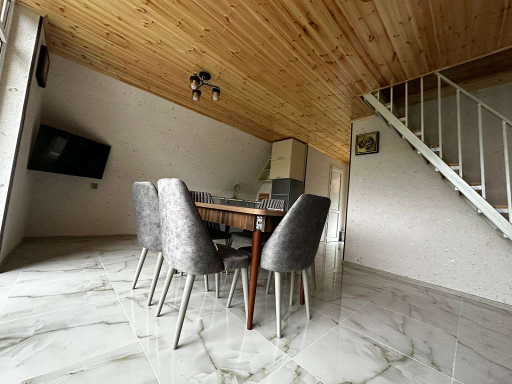 Quba Qechresh, Азербайджан günlük kirayə Həyət evi / Villa 150 AZN-a 3 otaqlı Quba Qechresh, Азербайджан günlük kirayə Həyət evi / Villa 150 AZN-a 3 otaqlı