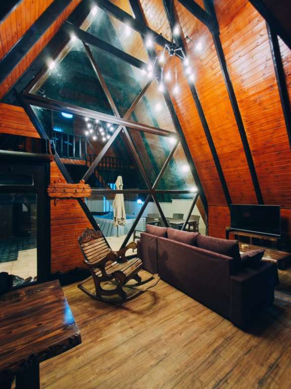 Quba Quba, Азербайджан günlük kirayə A-Frame 170 AZN-a 3 otaqlı Quba Quba, Азербайджан günlük kirayə A-Frame 170 AZN-a 3 otaqlı