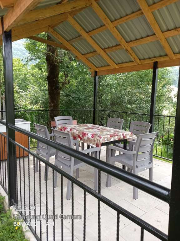 Lerik QGF8+38 Kornədi, Azerbaycan günlük kirayə Həyət evi / Villa 80 AZN-a 3 otaqlı Lerik QGF8+38 Kornədi, Azerbaycan günlük kirayə Həyət evi / Villa 80 AZN-a 3 otaqlı
