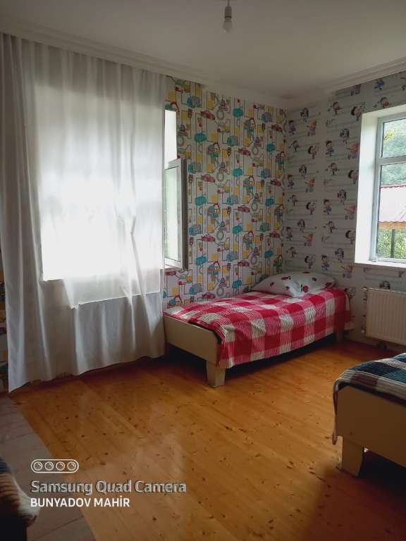 Lerik QGF8+38 Kornədi, Azerbaycan günlük kirayə Həyət evi / Villa 80 AZN-a 3 otaqlı Lerik QGF8+38 Kornədi, Azerbaycan günlük kirayə Həyət evi / Villa 80 AZN-a 3 otaqlı