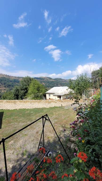 Lerik QGF8+38 Kornədi, Azerbaycan günlük kirayə Həyət evi / Villa 80 AZN-a 3 otaqlı Lerik QGF8+38 Kornədi, Azerbaycan günlük kirayə Həyət evi / Villa 80 AZN-a 3 otaqlı