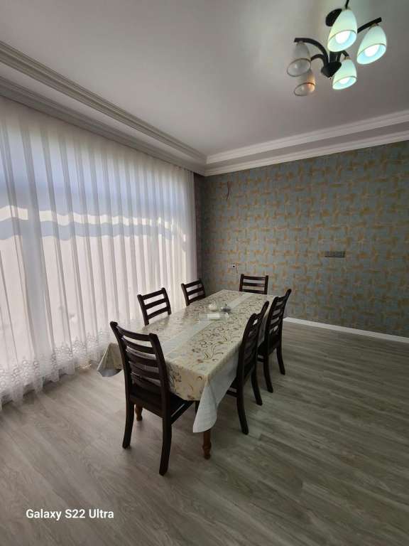 Quba 89GH+PF Üçgün, Azərbaycan günlük kirayə Həyət evi / Villa 180 AZN-a 5 otaqlı Quba 89GH+PF Üçgün, Azərbaycan günlük kirayə Həyət evi / Villa 180 AZN-a 5 otaqlı