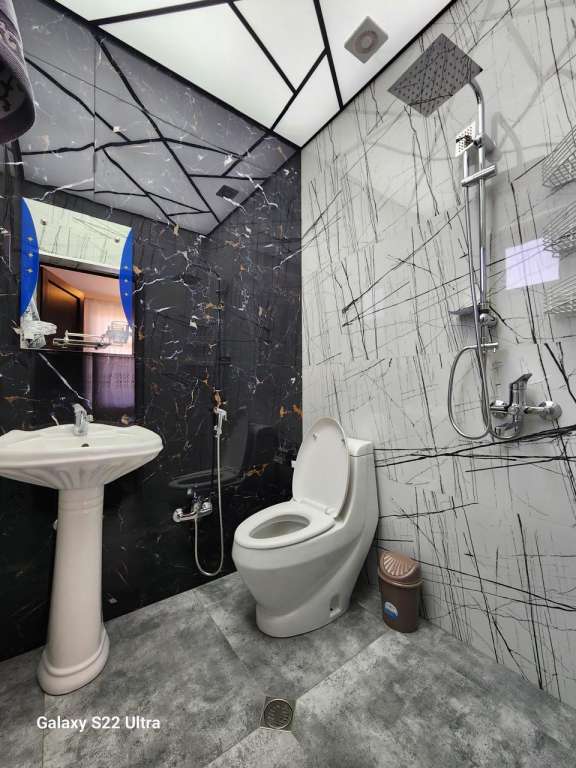 Quba 89GH+PF Üçgün, Azərbaycan günlük kirayə Həyət evi / Villa 180 AZN-a 5 otaqlı Quba 89GH+PF Üçgün, Azərbaycan günlük kirayə Həyət evi / Villa 180 AZN-a 5 otaqlı