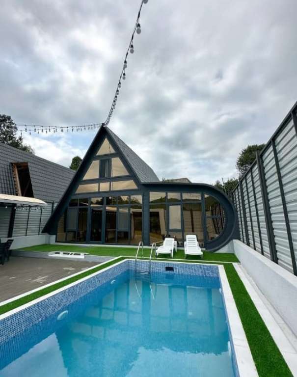 Lerik QGRQ+JW Babagil, Azerbaycan Azərbaycanda günlük kirayə A-Frame 320 AZN-a 4 otaqlı