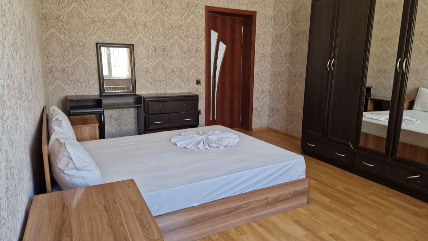 Bakı Novxanı, Азербайджан günlük kirayə Həyət evi / Villa 200 AZN-a 4 otaqlı