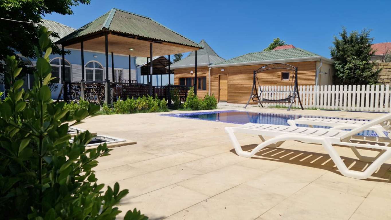 Bakı Novxanı, Азербайджан günlük kirayə Həyət evi / Villa 200 AZN-a 4 otaqlı
