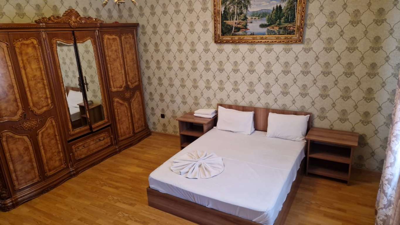 Bakı Novxanı, Азербайджан günlük kirayə Həyət evi / Villa 200 AZN-a 4 otaqlı