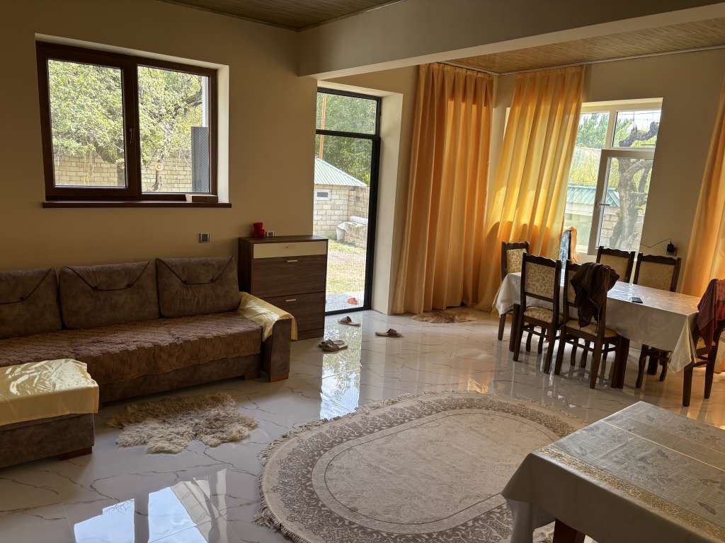 Qəbələ XXJ2+89 Vandam, Azerbaycan günlük kirayə Həyət evi / Villa 120 AZN-a 3 otaqlı Qəbələ XXJ2+89 Vandam, Azerbaycan günlük kirayə Həyət evi / Villa 120 AZN-a 3 otaqlı