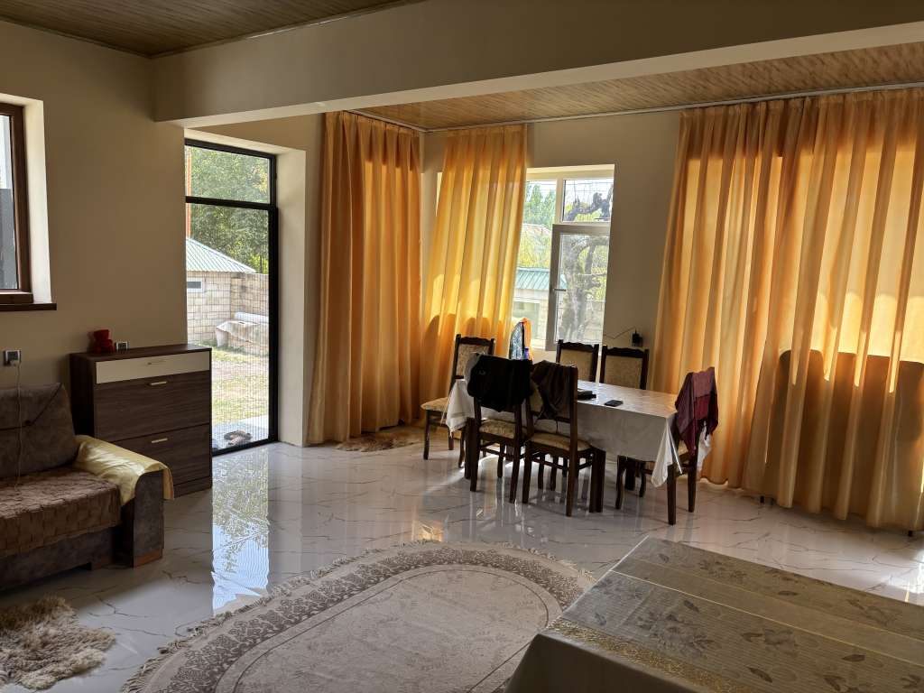 Qəbələ XXJ2+89 Vandam, Azerbaycan günlük kirayə Həyət evi / Villa 120 AZN-a 3 otaqlı Qəbələ XXJ2+89 Vandam, Azerbaycan günlük kirayə Həyət evi / Villa 120 AZN-a 3 otaqlı