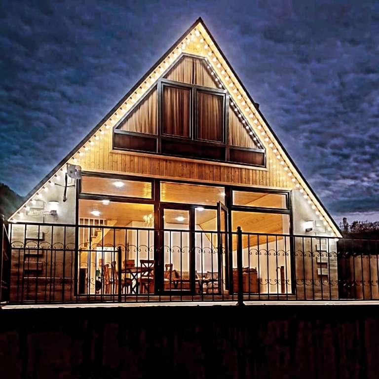 Quba Quba, Азербайджан Azərbaycanda günlük kirayə Həyət evi / Villa 120 AZN-a 4 otaqlı