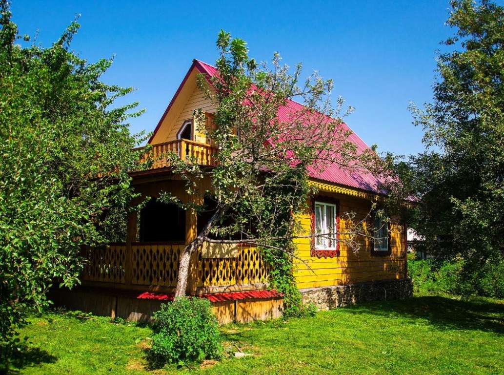 Şəki Šeki, Азербайджан Azərbaycanda günlük kirayə Həyət evi / Villa 90 AZN-a 3 otaqlı