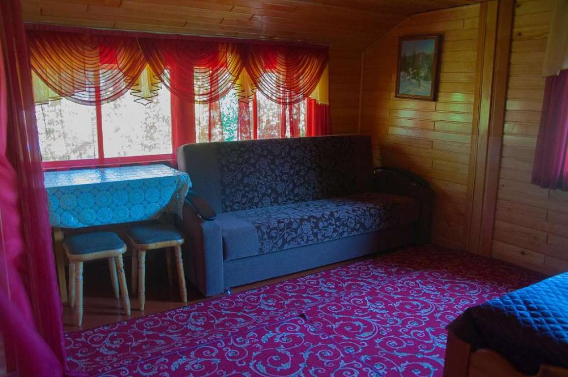 Şəki Šeki, Азербайджан günlük kirayə Həyət evi / Villa 90 AZN-a 3 otaqlı Şəki Šeki, Азербайджан günlük kirayə Həyət evi / Villa 90 AZN-a 3 otaqlı