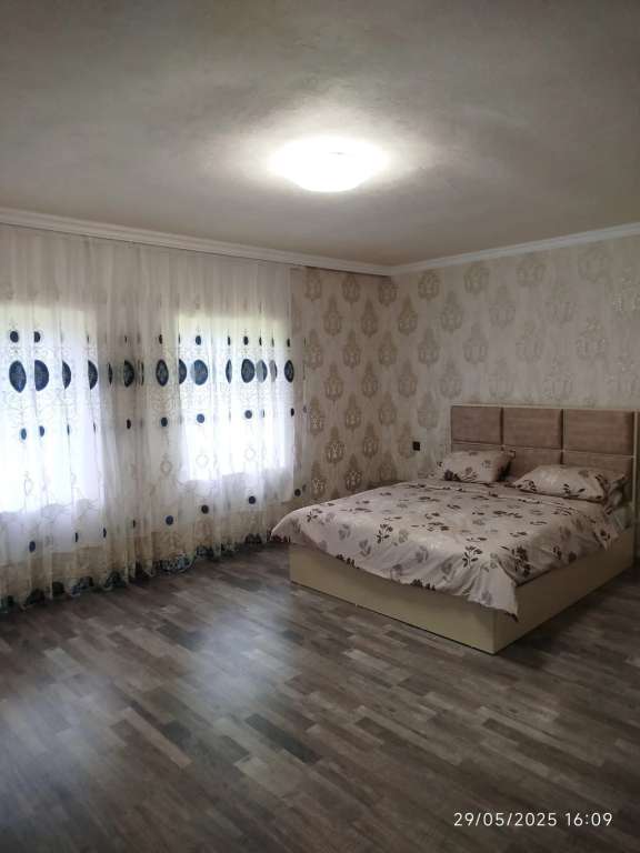 Quba 8CM3+9V Qechresh, Azerbaycan günlük kirayə Həyət evi / Villa 100 AZN-a 3 otaqlı