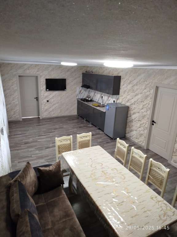 Quba 8CM3+9V Qechresh, Azerbaycan günlük kirayə Həyət evi / Villa 100 AZN-a 3 otaqlı