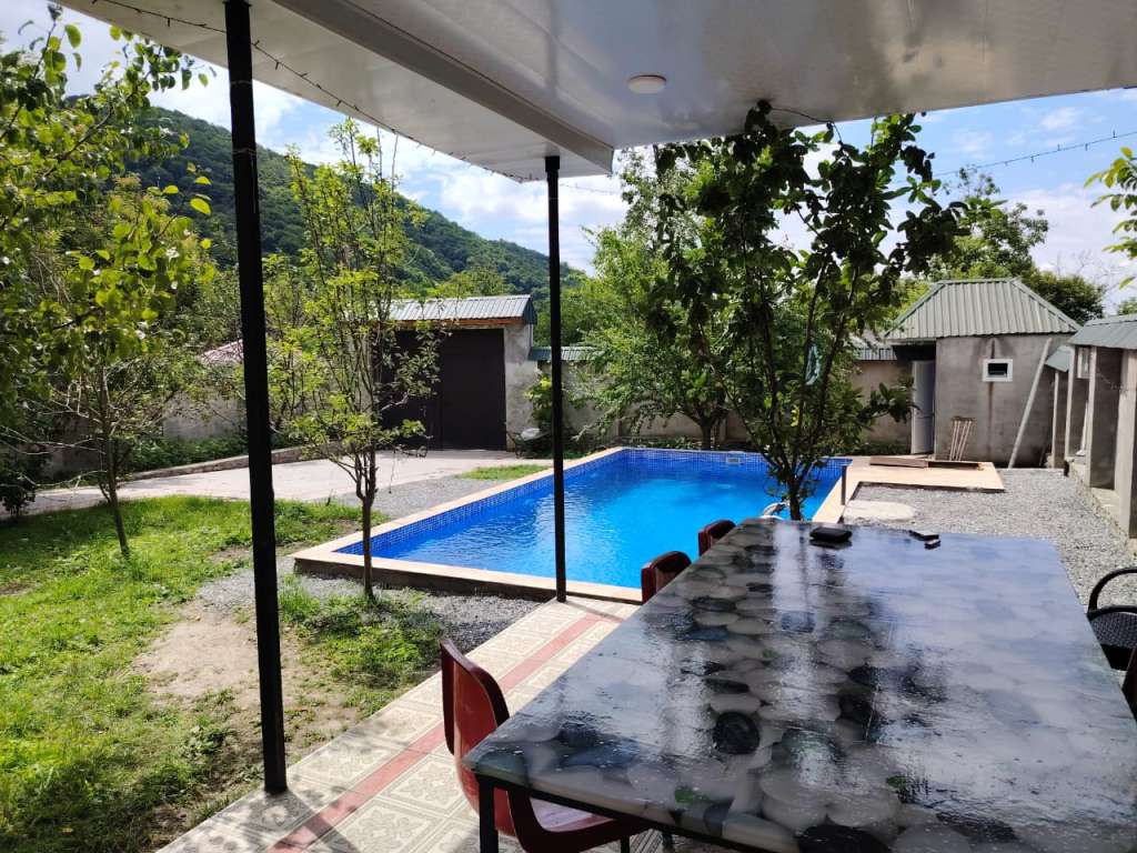 Qəbələ XXP2+PQJ Sədinin Bağı, Piknik yeri, Vandam, Azərbaycan Azərbaycanda günlük kirayə Həyət evi / Villa 70 AZN-a 3 otaqlı