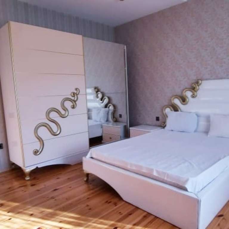 Qəbələ Qəbələ Xanlar restoranı, Mahammad Nakhchivani Street, Баку, Азербайджан günlük kirayə Həyət evi / Villa 180 AZN-a 5 otaqlı