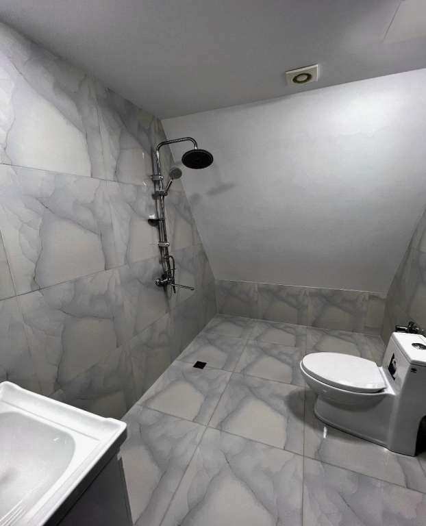 Qəbələ Qəbələ Xanlar restoranı, Mahammad Nakhchivani Street, Баку, Азербайджан günlük kirayə A-Frame 150 AZN-a 4 otaqlı