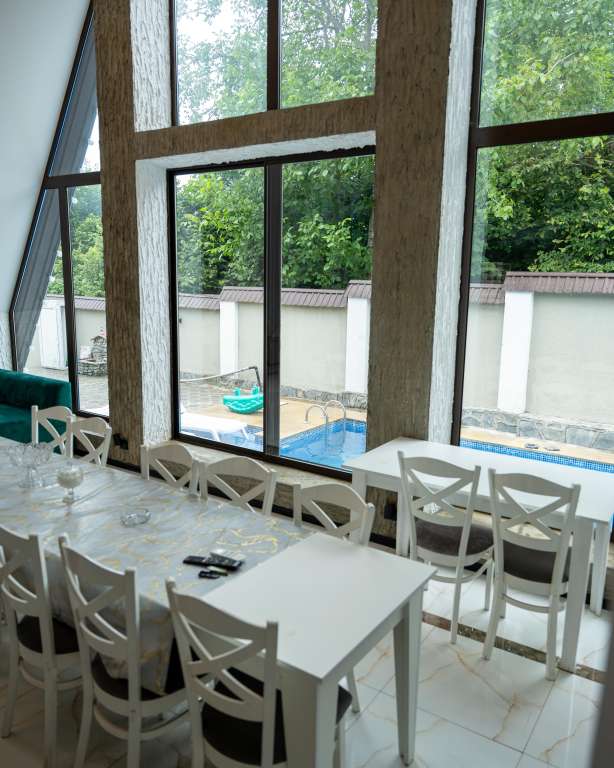 Qəbələ Qəbələ Xanlar restoranı, Mahammad Nakhchivani Street, Баку, Азербайджан günlük kirayə A-Frame 150 AZN-a 4 otaqlı