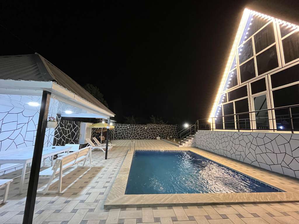 Qəbələ Габала, Азербайджан Azərbaycanda günlük kirayə A-Frame 150 AZN-a 4 otaqlı