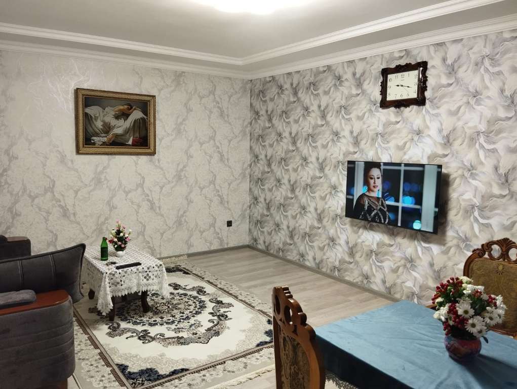 Qusar F75W+WR Гьил, Азербайджан günlük kirayə Həyət evi / Villa 200 AZN-a 6 otaqlı