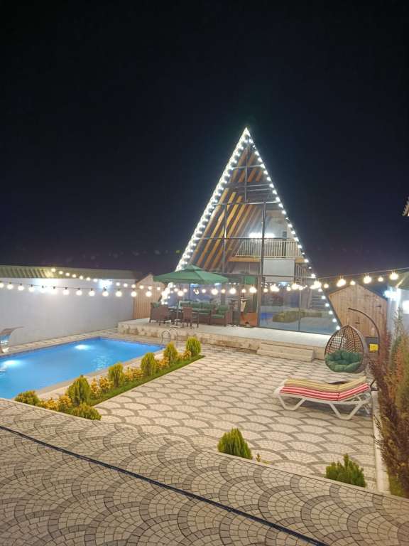 Qəbələ Vəndam qəsəbəsi günlük kirayə A-Frame 150 AZN-a 3 otaqlı