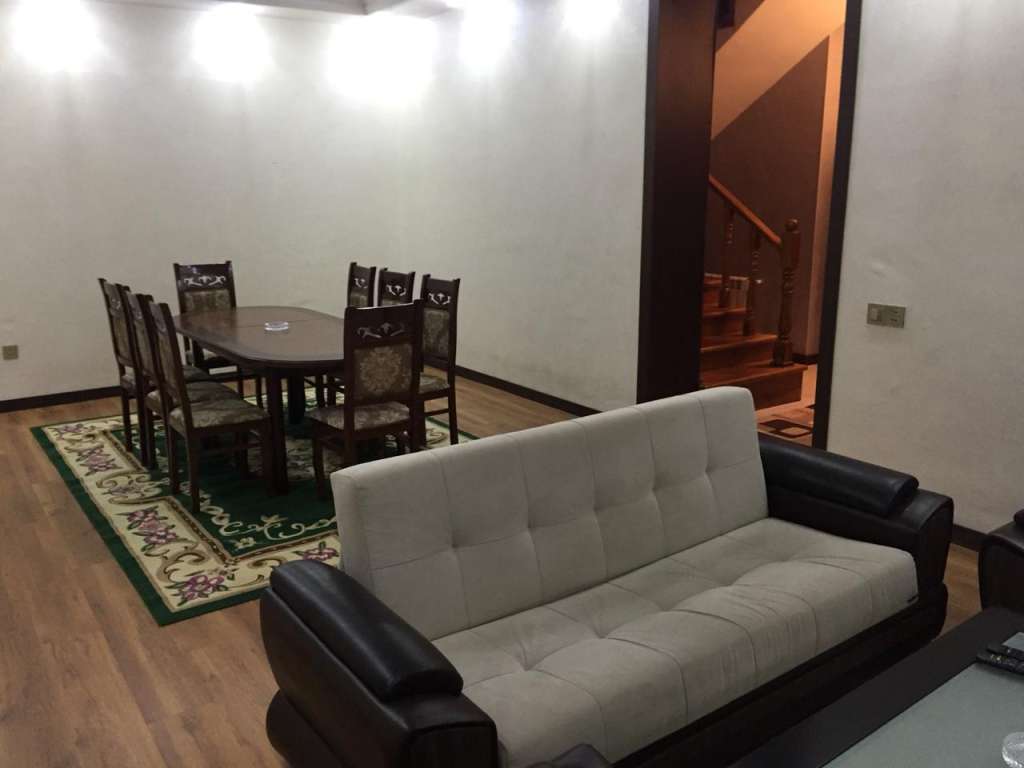 Qusar Qusar, Азербайджан günlük kirayə Həyət evi / Villa 150 AZN-a 4 otaqlı